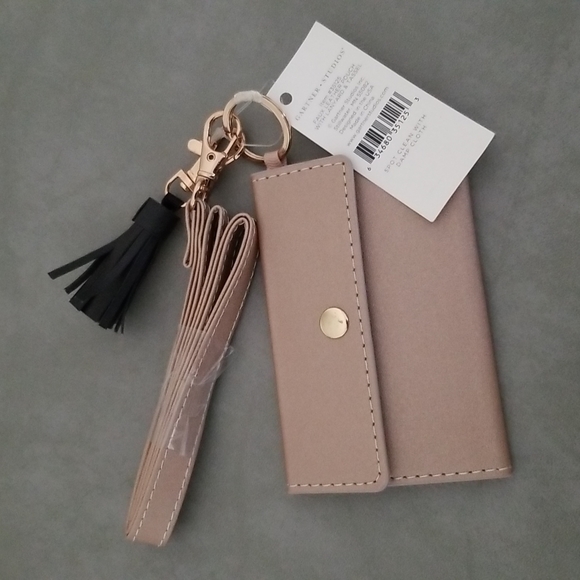 💕 LANYARD & POUCH💕 - Picture 1 of 3